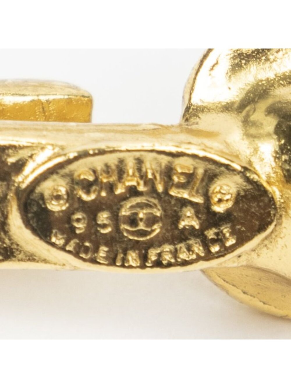 ★SOLD★ Chanel CC Logo Pendant Necklace Gold Plated - Picture 4 of 4